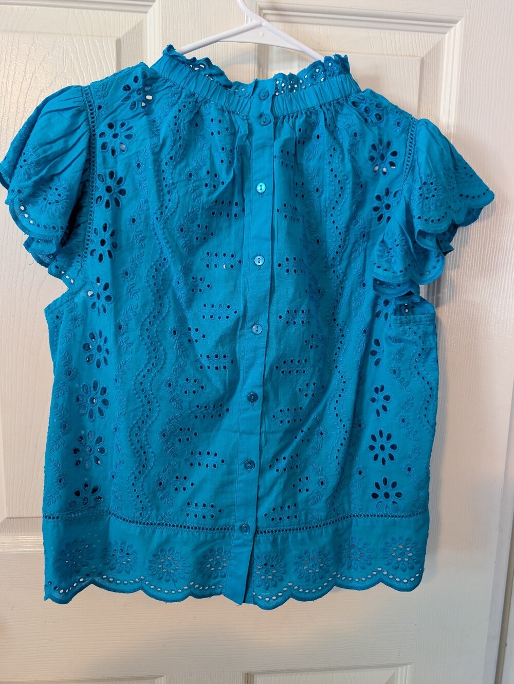 NWT S Jennifer & Grace Bluish Turquoise Eyelet Flutter Sleeve Top JJGB09 - Picture 2 of 8